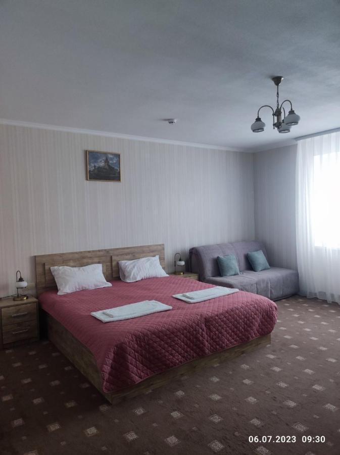 Apart-Hotel 24/7 Kamjanyi Potoki Kültér fotó